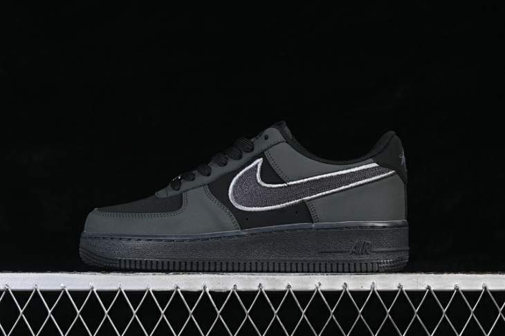 Picture of Air Force 1 _SKUfw22429789880340545fw
